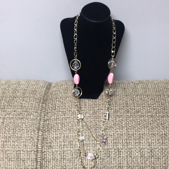 Pretty 17” ladies chunky necklace-gold tone with pink and clear stones. - Picture 1 of 5